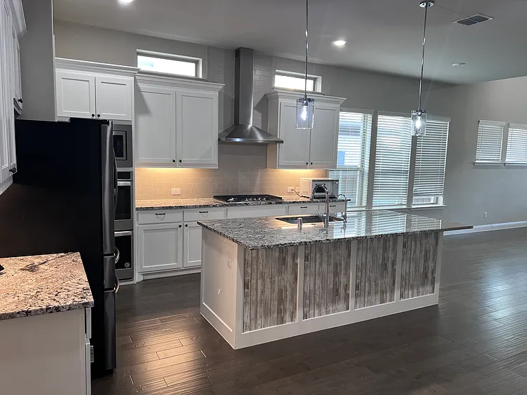 2231 English Ivy Rd — Photo 4