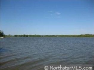 24422 E Typo Dr, Linwood, MN 55079