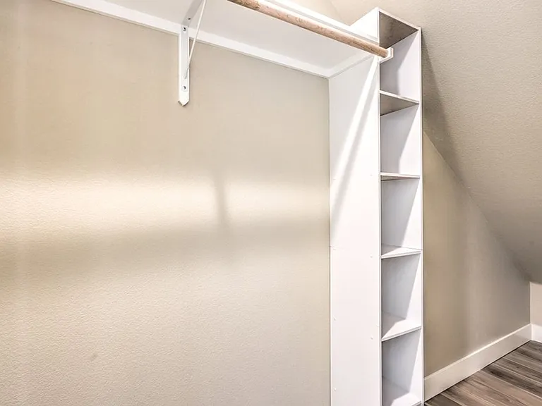 724 Naples Ave — Photo 15