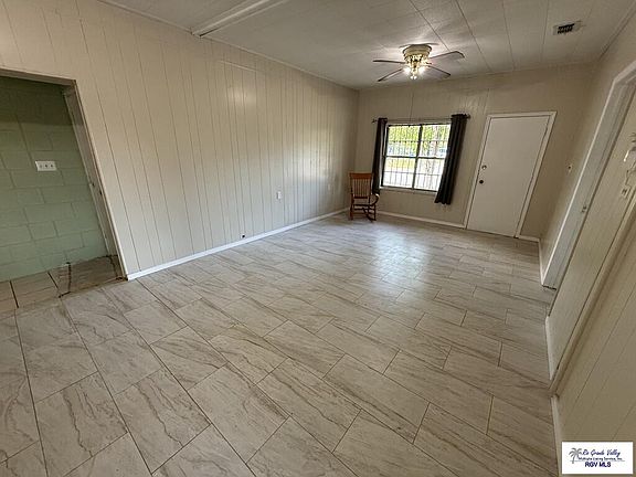 5th image of 305 S Maryland Ave