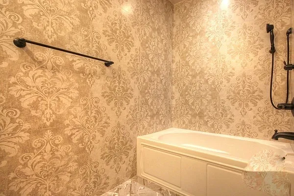 Rented by Hagstrom Management Inc | media 20