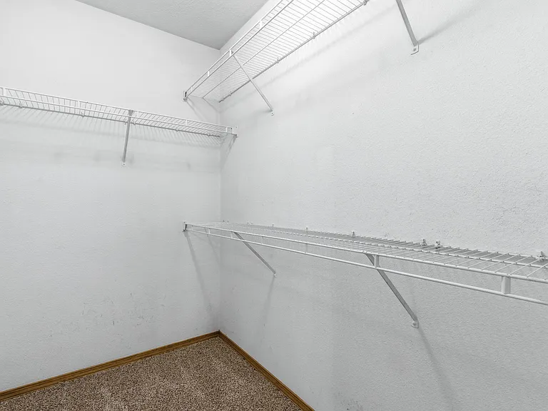 1215 S 14th Ave — Photo 21