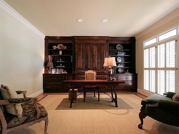 4th image of 3352 Pommel Pl SE