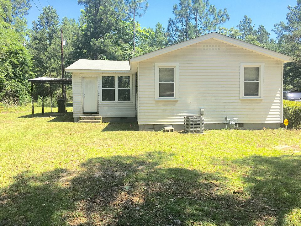 2nd image of 32 Moore Oconner Rd
