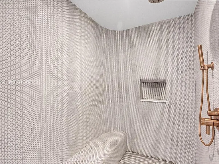 2678 Tigertail Ave #Penthouse 4 — Photo 23