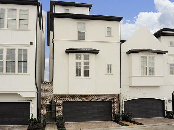 This home is in very close proximity to downtown, midtown, and the Galleria.