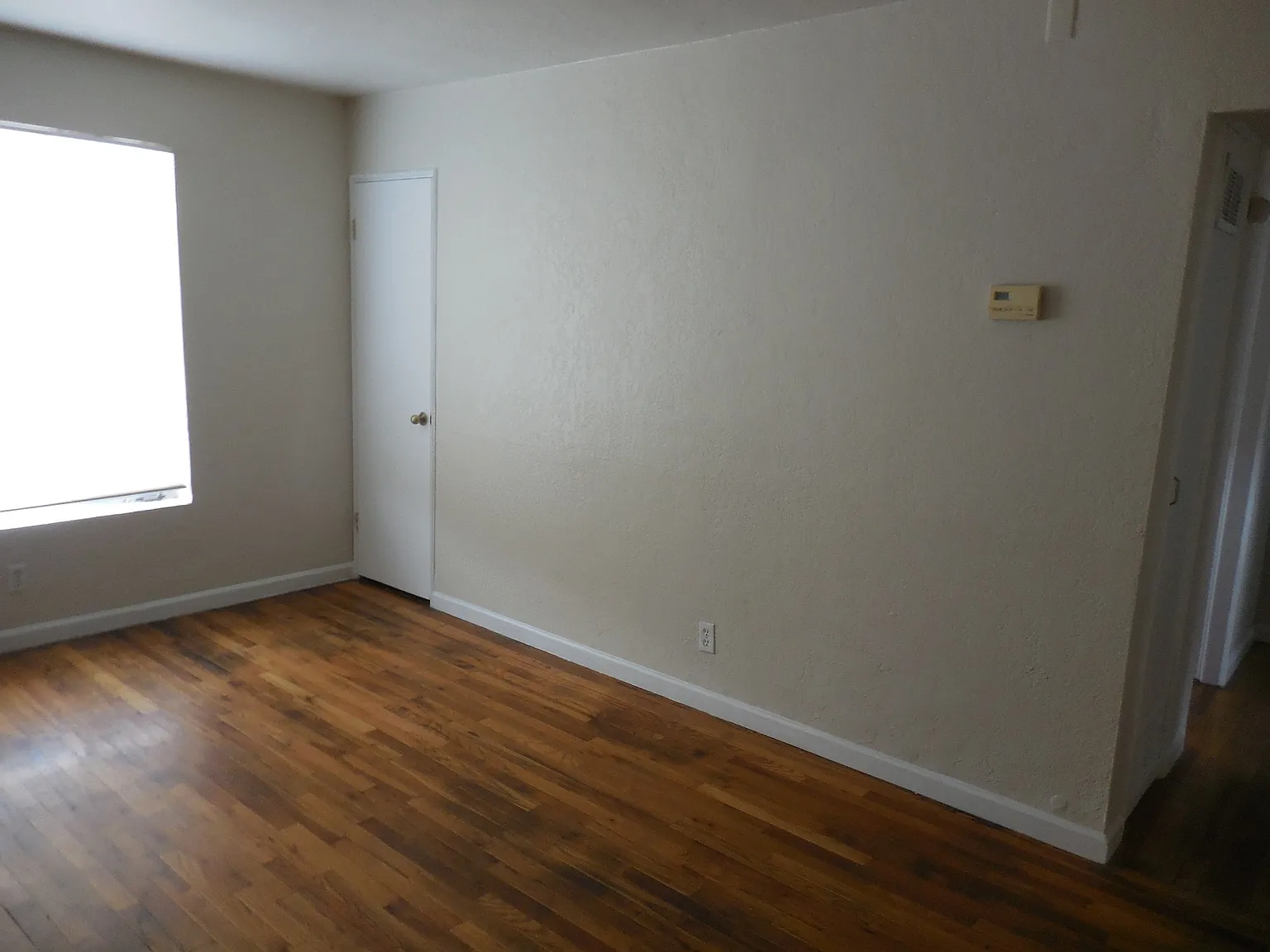 701 W Yandell Drive Unit 12 — Photo 4