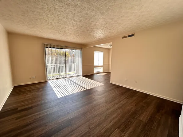 Huntingwood Apartments