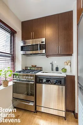 Sold by Brown Harris Stevens | media 3