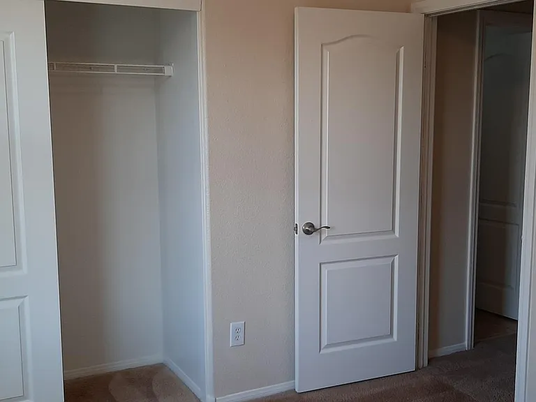 701 Taliput Palm Pl — Photo 13