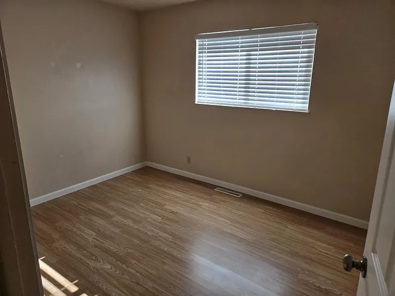 3809 Azalea St — Photo 20