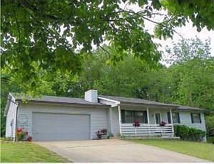 1st image of 48 Sunderland Dr