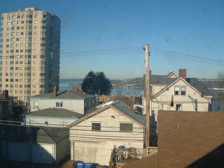305 N G St #C — Photo 5