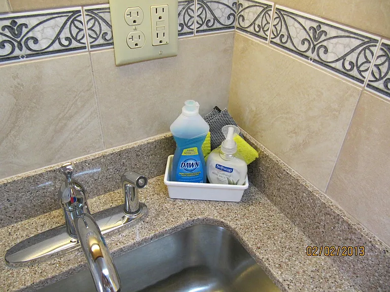 1920 Ala Moana Blvd #1006 — Photo 12