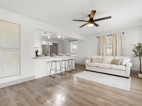 134 Continental Ave, Henderson, NV 89015