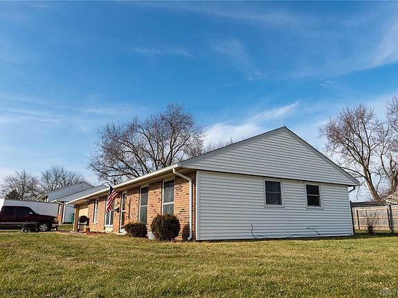 4th image of 901 Pepperwood Dr