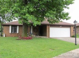 2031 S Lancaster Ave, Springfield, MO 65807