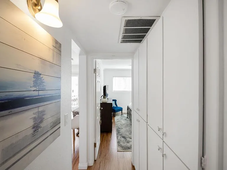2411 Prospect Ave #109 — Photo 15