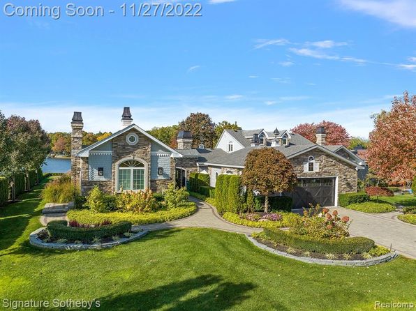 4200 logans ln commerce township, mi 48390