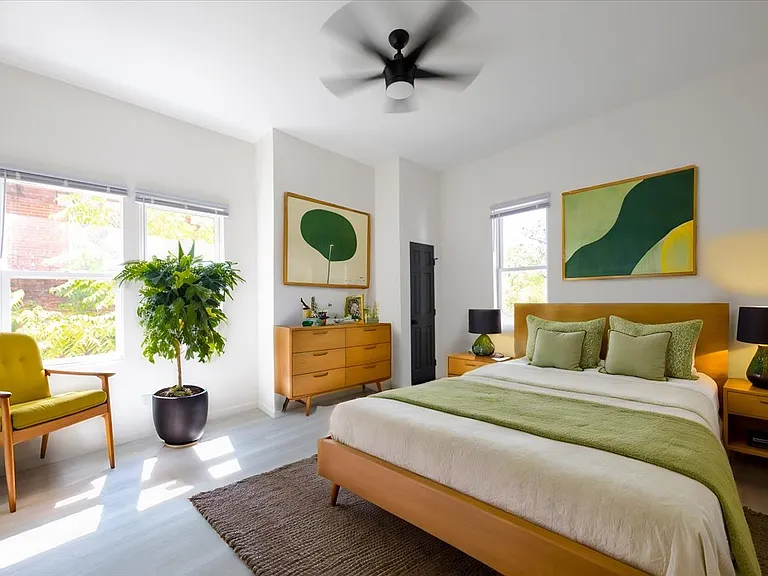 2620 May St #4 — Photo 7