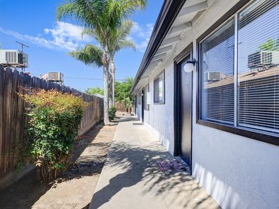 525 S Santa Fe Street, Visalia, CA, 93292