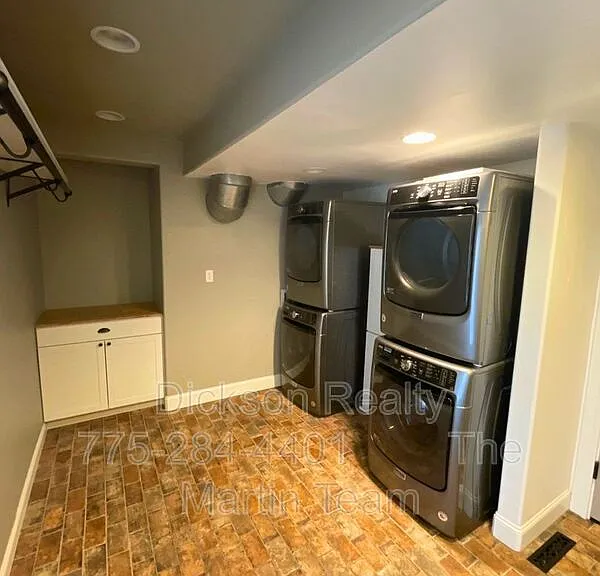 2205 Stowe Dr — Photo 15