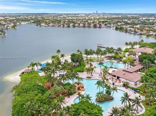 10730 NW 66th St APT 313, Doral, FL 33178