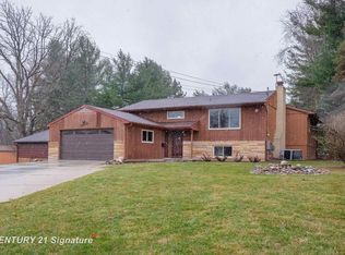 3893 Sage Ln, Dewitt, MI 48820