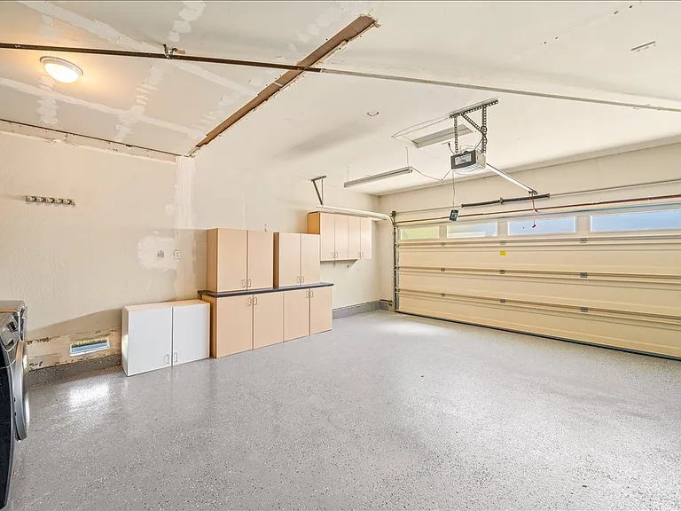 578 Meadowlark St — Photo 21