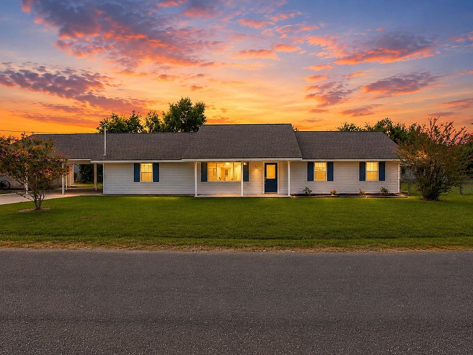 1st image of 337 Scheufens Rd