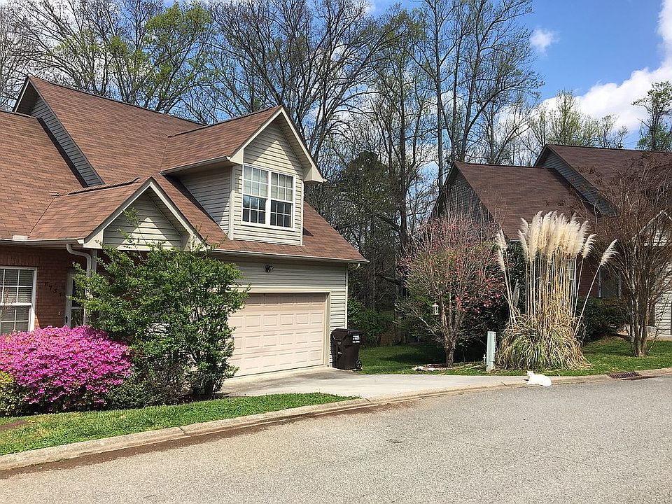 2nd image of 8737 Mowbray Way