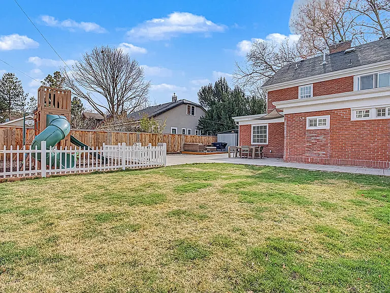 1601 Dearborn St #ID1509799P — Photo 46
