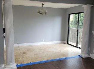 14209 Riverside Dr APT 206, Sherman Oaks, CA 91423