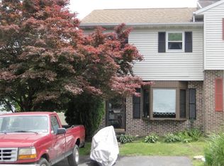 276 Riverview Dr, Ephrata, PA 17522