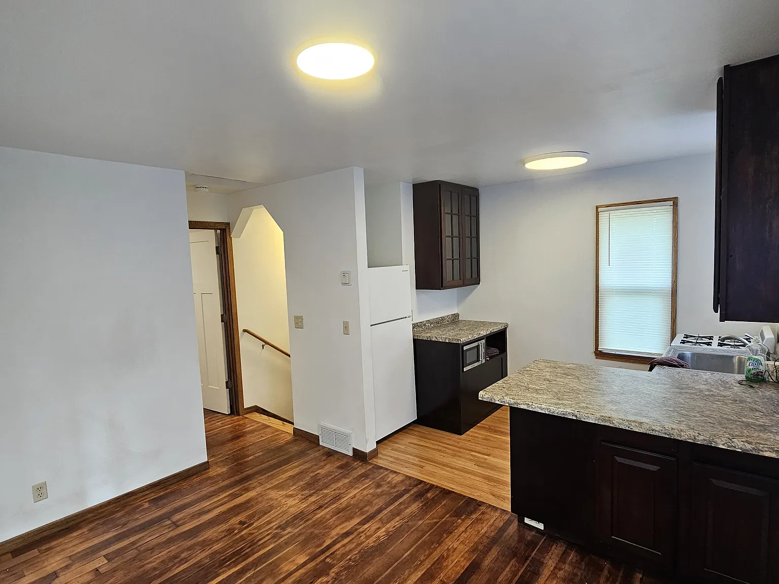 1 bed, 450 sqft, $1,850 — Photo 4