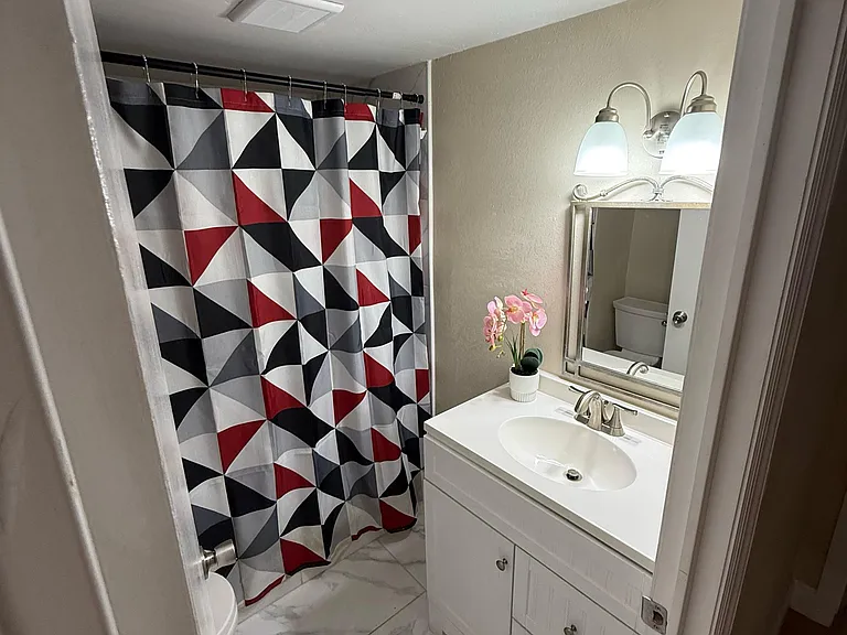 408 Calamondin St — Photo 15
