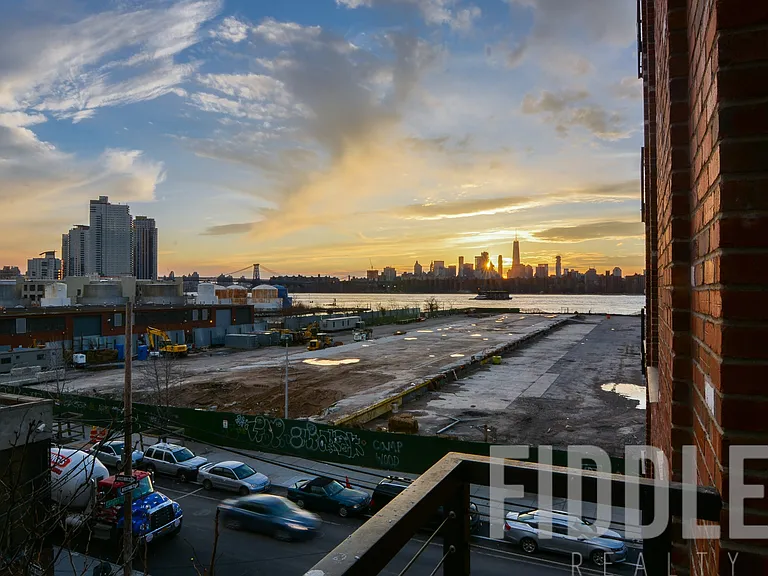 26 West St #4D — Photo 7