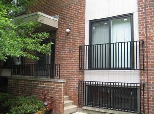 1511 W Polk St, Chicago, IL 60607