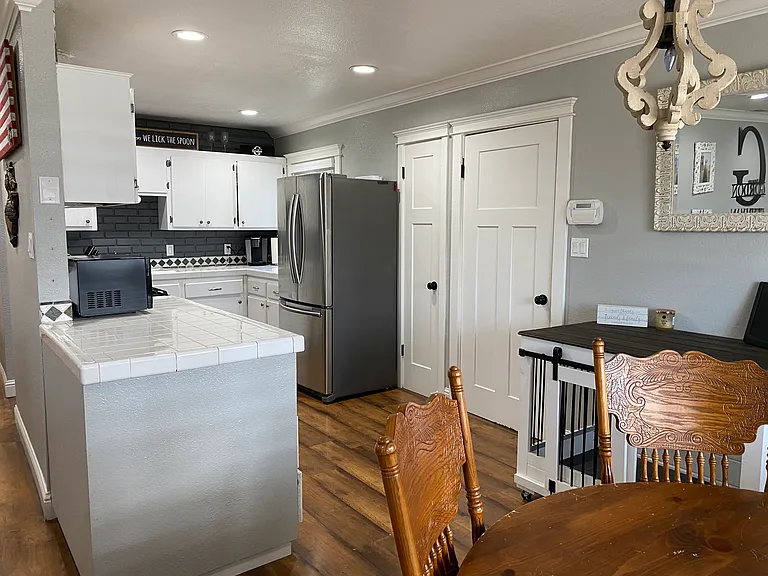 33 Olive Way — Photo 8