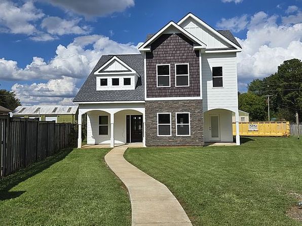 34 Walnut Pl