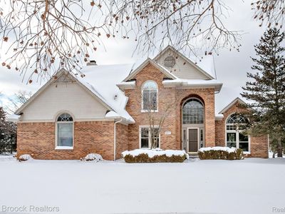 6817 Woodcrest Dr, Troy, MI, 48098