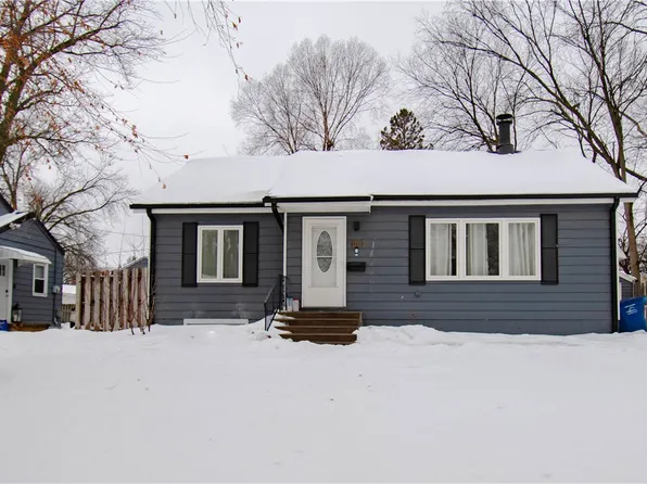 1712 61st St, Des Moines, IA 50322