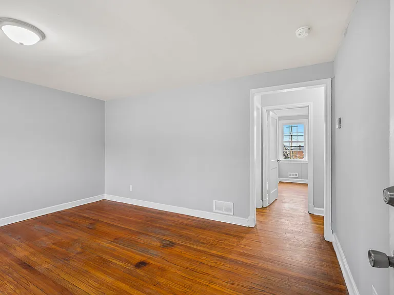 4100 Erdman Ave #1 — Photo 20
