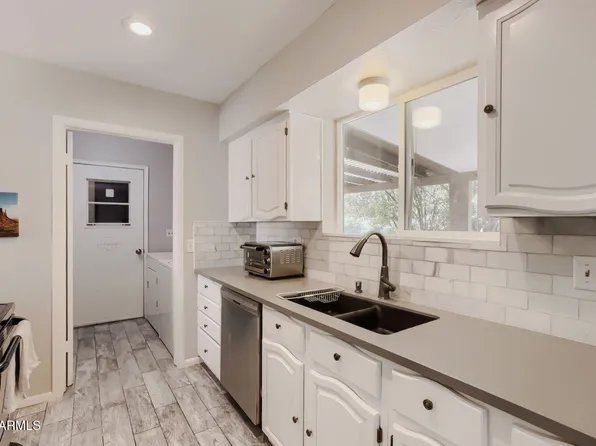 95 W SAN REMO Street, Gilbert, AZ 85233