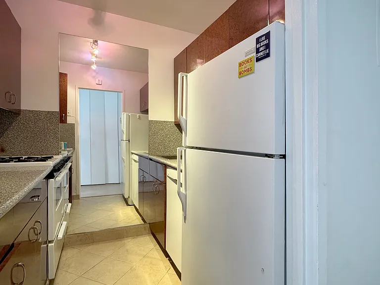 120 E 90th St #11B — Photo 6