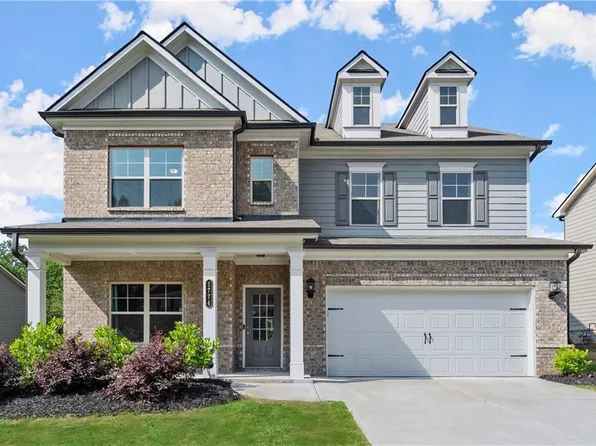 1774 Holman Forest Ct, Hoschton, GA 30548