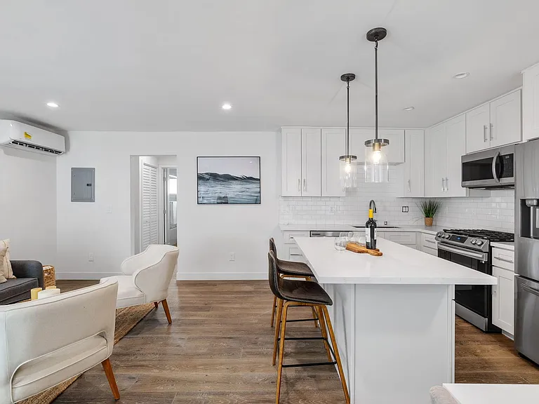 17302 Ermanita, LLC — Photo 18