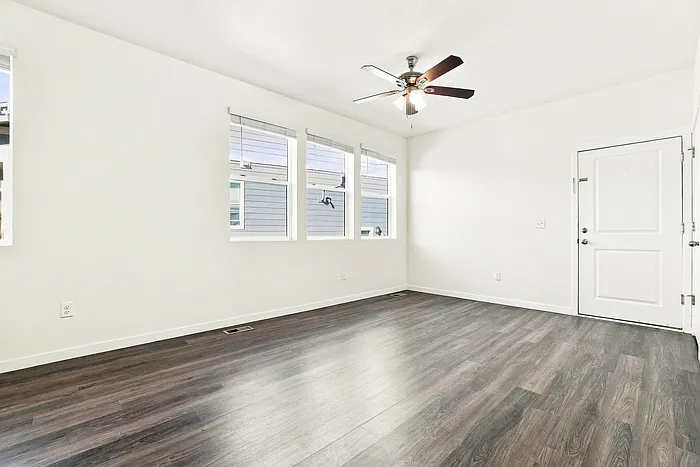 3 bed, 2.5 bath, 1500 sqft, $2,699 — Photo 4