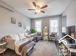 1433 N Cleaver St APT 3F, Chicago, IL 60642