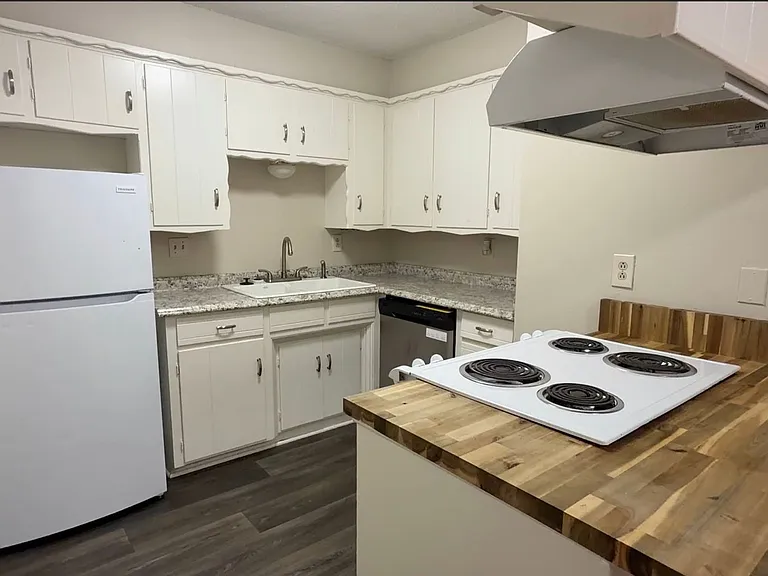 2614 Elwood Dr — Photo 19